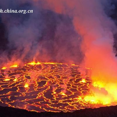 Lac de lave du Nyiaragongo au Congo